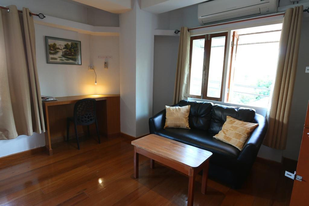 Chanchala Cafe & Hostel HHQ Zewnętrze zdjęcie