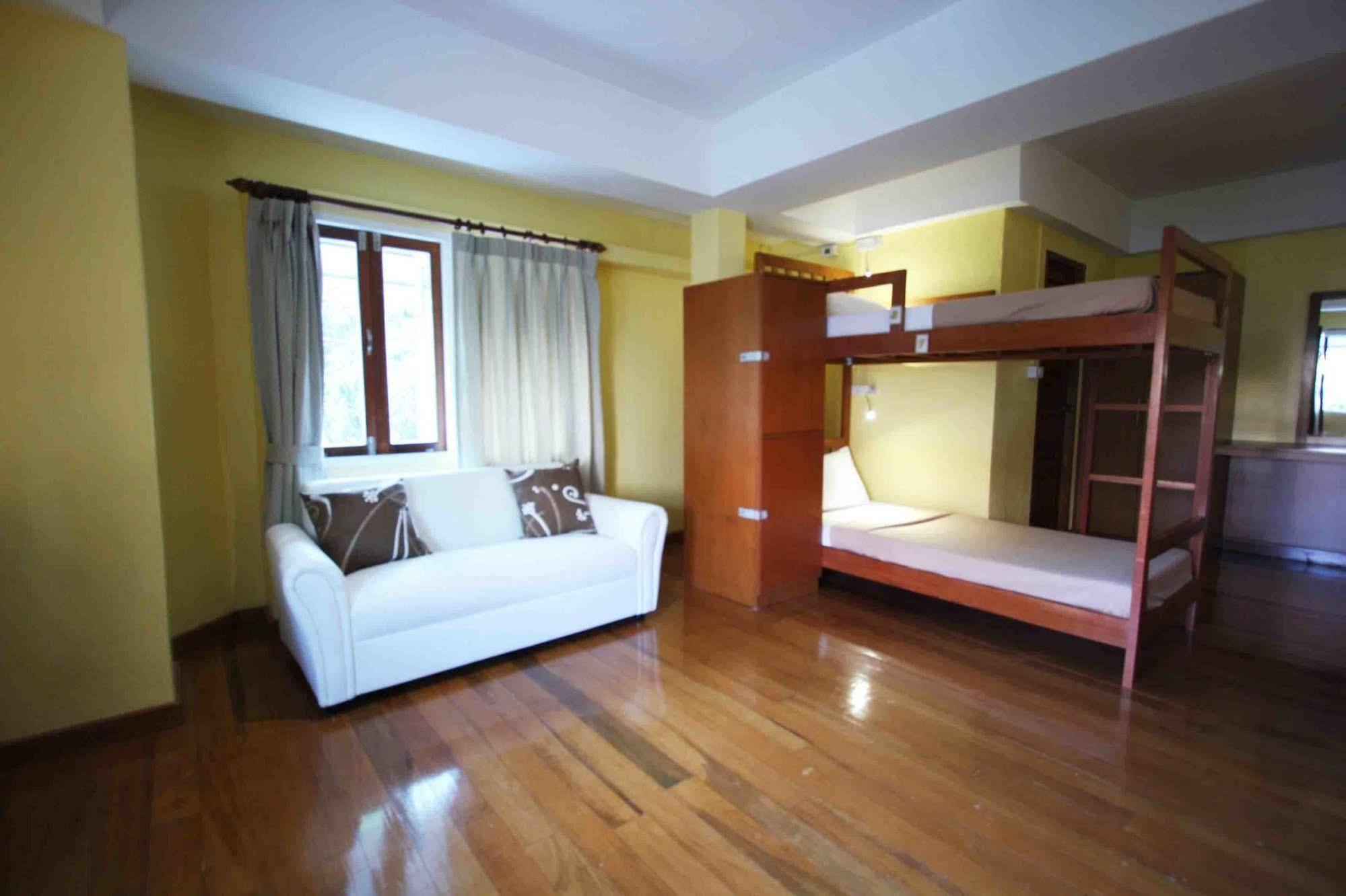 Chanchala Cafe & Hostel HHQ Zewnętrze zdjęcie
